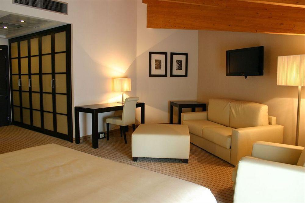 Hotel & Residence Villa Bartolomea Luaran gambar
