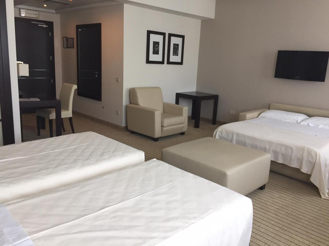 Hotel & Residence Villa Bartolomea Luaran gambar